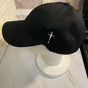 2000s Dripped Cross black cap #vintage #y2k